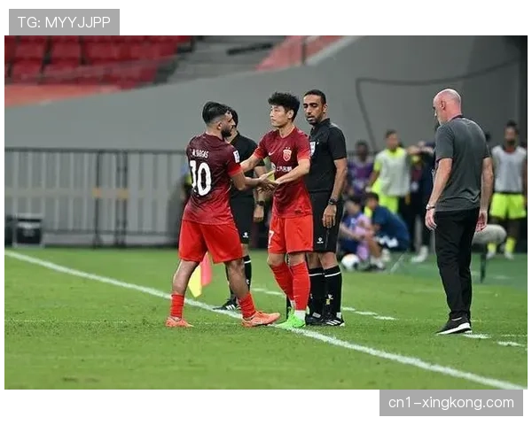 中央海岸水手1比3负于上海海港 武磊与巴尔加斯各入一球